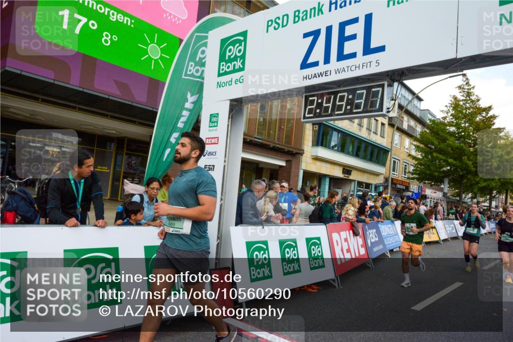 20.09.2026 - PSD Bank Halbmarathon LAZAROV Photography http://msf.ph/oto/10560290 20.09.2026 12:49:36 Ziel 2502, 3025, 3700, 3701, 4469, 4515 meine-sportfotos.de