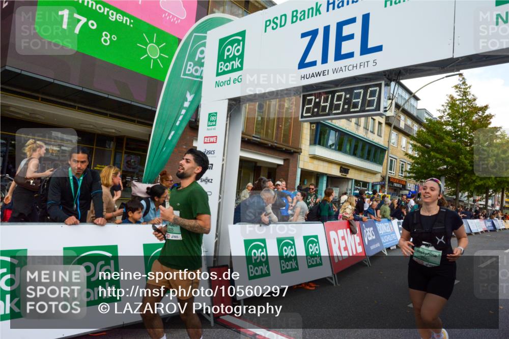 20.09.2026 - PSD Bank Halbmarathon LAZAROV Photography http://msf.ph/oto/10560297 20.09.2026 12:49:38 Ziel 2502, 3025, 3700, 3701, 4469, 4515 meine-sportfotos.de