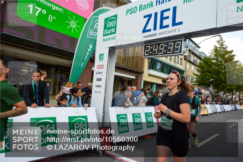 20.09.2026 - PSD Bank Halbmarathon LAZAROV Photography http://msf.ph/oto/10560300 20.09.2026 12:49:39 Ziel 2502, 3025, 3700, 3701, 4469, 4515 meine-sportfotos.de