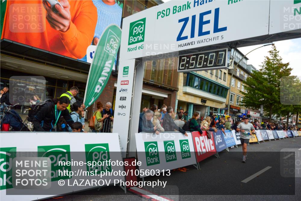 20.09.2026 - PSD Bank Halbmarathon LAZAROV Photography http://msf.ph/oto/10560313 20.09.2026 12:50:07 Ziel 2615, 4229 meine-sportfotos.de