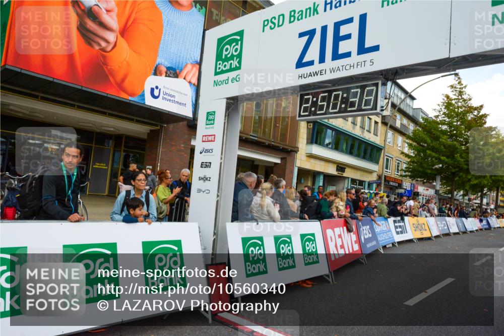 20.09.2026 - PSD Bank Halbmarathon LAZAROV Photography http://msf.ph/oto/10560340 20.09.2026 12:50:38 Ziel 1449, 3211 meine-sportfotos.de