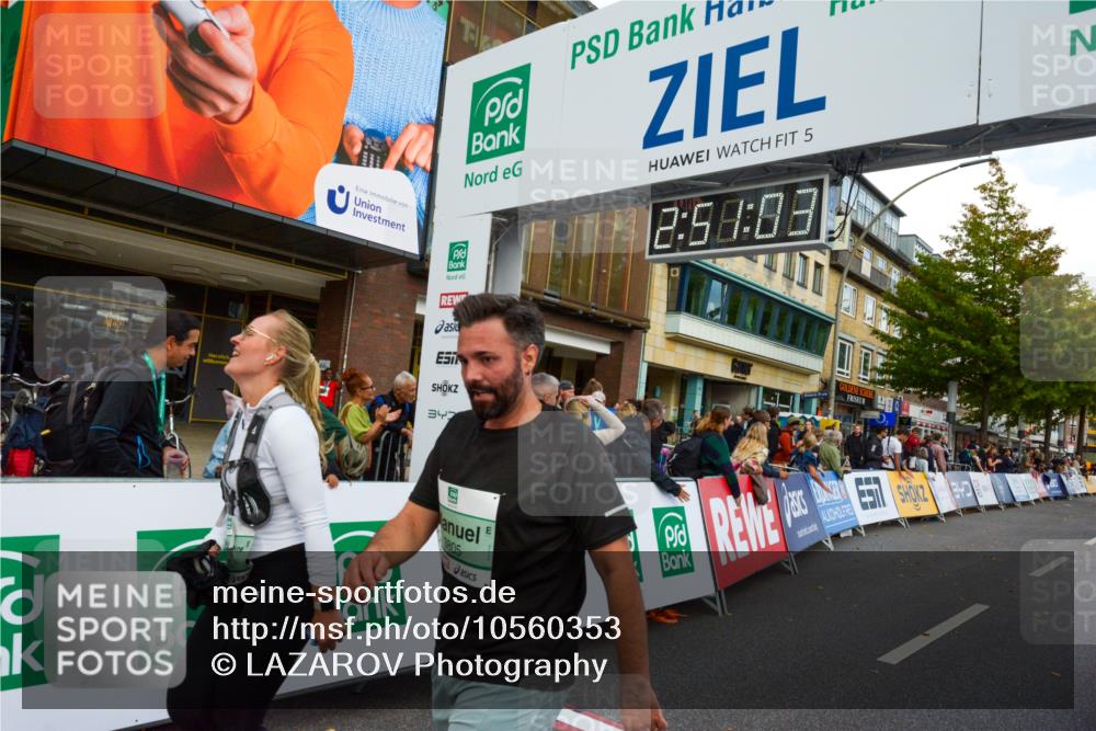 20.09.2026 - PSD Bank Halbmarathon LAZAROV Photography http://msf.ph/oto/10560353 20.09.2026 12:51:03 Ziel 1375, 3805 meine-sportfotos.de