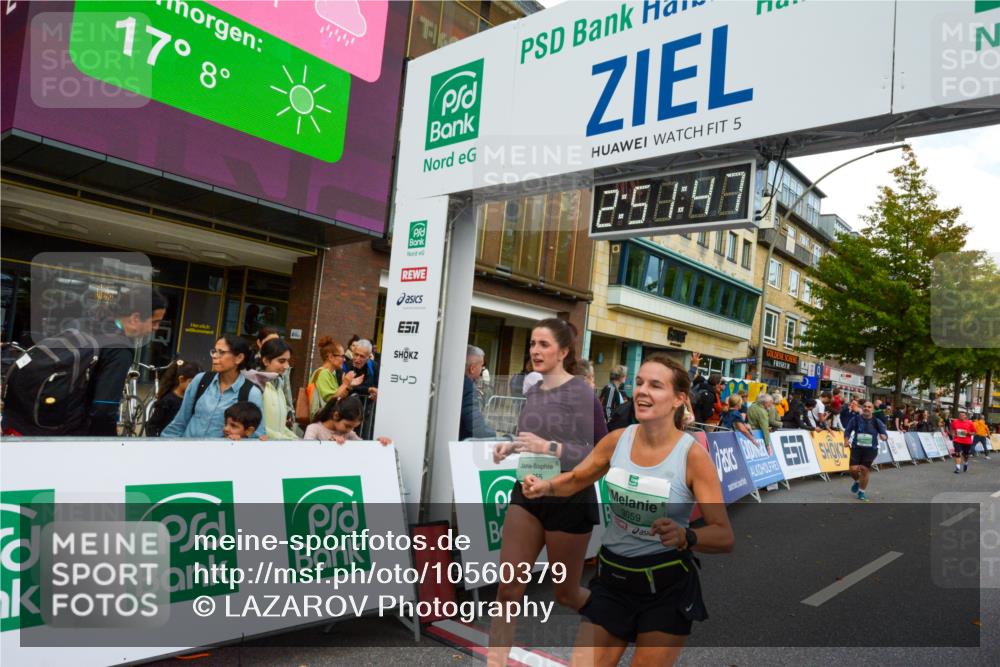 20.09.2026 - PSD Bank Halbmarathon LAZAROV Photography http://msf.ph/oto/10560379 20.09.2026 12:51:46 Ziel 2322, 2454, 2755, 3040, 3059 meine-sportfotos.de