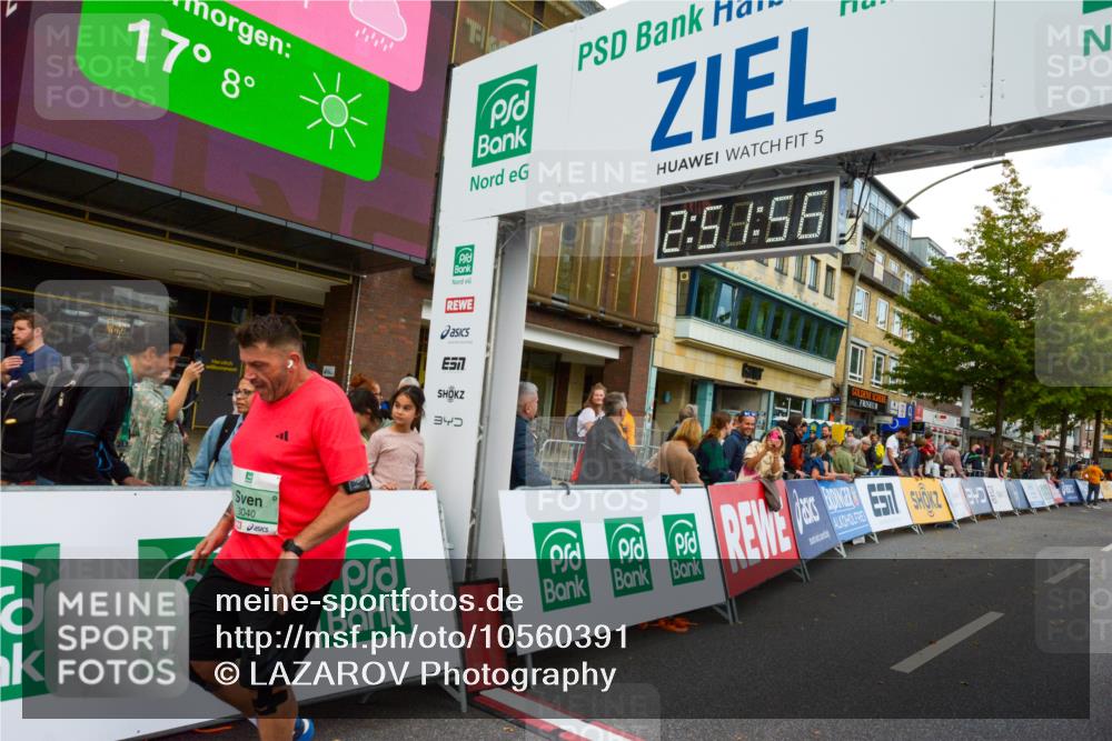 20.09.2026 - PSD Bank Halbmarathon LAZAROV Photography http://msf.ph/oto/10560391 20.09.2026 12:51:55 Ziel 2454, 3040 meine-sportfotos.de
