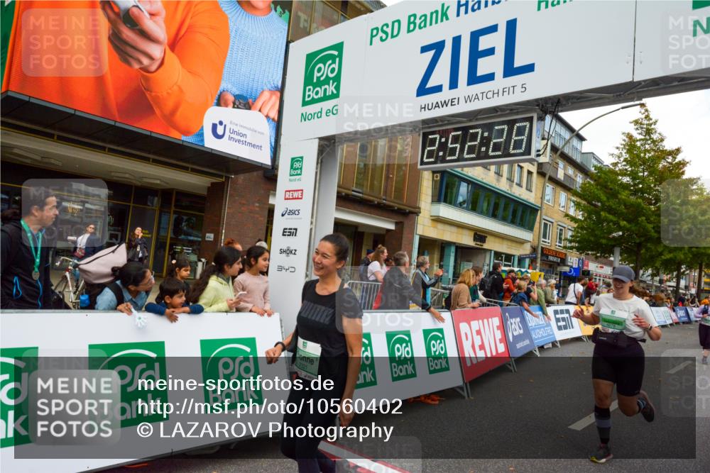 20.09.2026 - PSD Bank Halbmarathon LAZAROV Photography http://msf.ph/oto/10560402 20.09.2026 12:52:27 Ziel 2321, 2724, 3607, 3628, 3630, 4678 meine-sportfotos.de