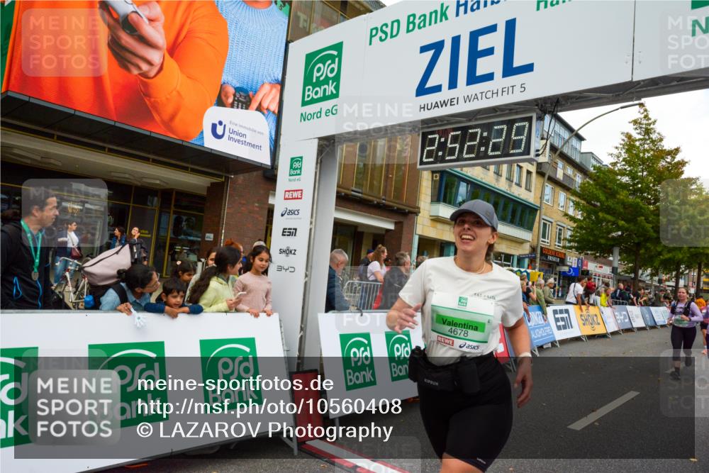 20.09.2026 - PSD Bank Halbmarathon LAZAROV Photography http://msf.ph/oto/10560408 20.09.2026 12:52:28 Ziel 2321, 2724, 3607, 3628, 3630, 4678 meine-sportfotos.de