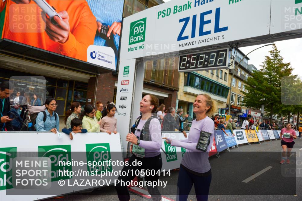 20.09.2026 - PSD Bank Halbmarathon LAZAROV Photography http://msf.ph/oto/10560414 20.09.2026 12:52:31 Ziel 2321, 2724, 3607, 3628, 3630, 4678 meine-sportfotos.de