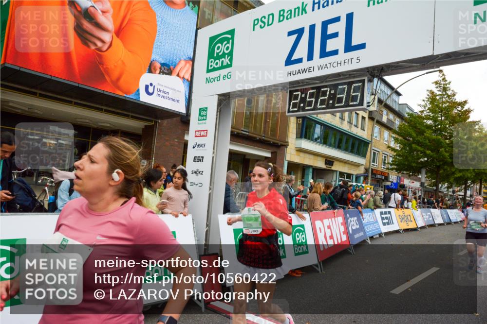 20.09.2026 - PSD Bank Halbmarathon LAZAROV Photography http://msf.ph/oto/10560422 20.09.2026 12:52:35 Ziel 2724, 3607, 3628, 3630 meine-sportfotos.de