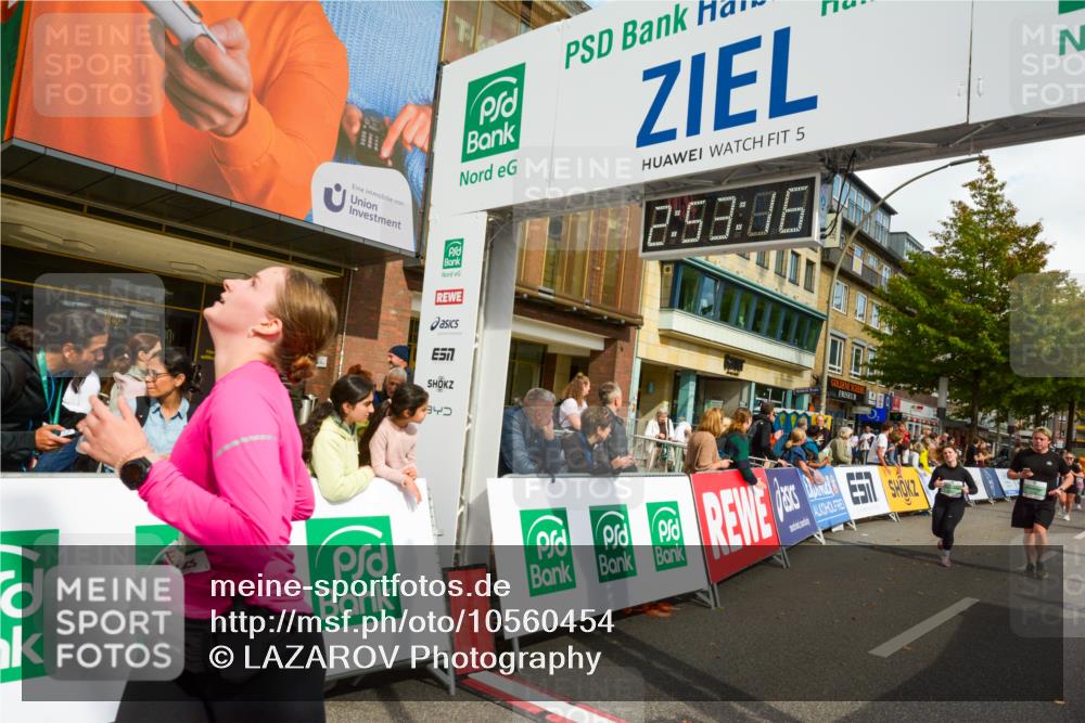 20.09.2026 - PSD Bank Halbmarathon LAZAROV Photography http://msf.ph/oto/10560454 20.09.2026 12:53:16 Ziel 2591, 3021, 3196, 3205, 3385, 4153, 4164, 4746 meine-sportfotos.de