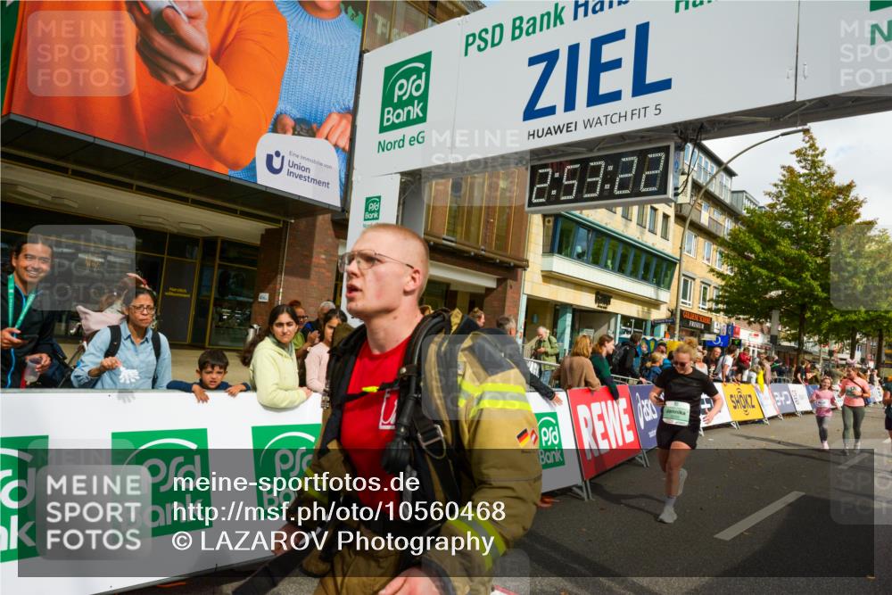 20.09.2026 - PSD Bank Halbmarathon LAZAROV Photography http://msf.ph/oto/10560468 20.09.2026 12:53:21 Ziel 2591, 2922, 3021, 3196, 3205, 3385, 4164, 4746 meine-sportfotos.de