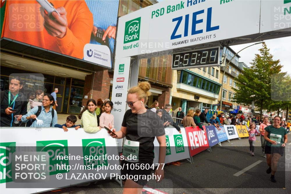 20.09.2026 - PSD Bank Halbmarathon LAZAROV Photography http://msf.ph/oto/10560477 20.09.2026 12:53:24 Ziel 1245, 2591, 2922, 3021, 3196, 3205, 3385, 4164 meine-sportfotos.de