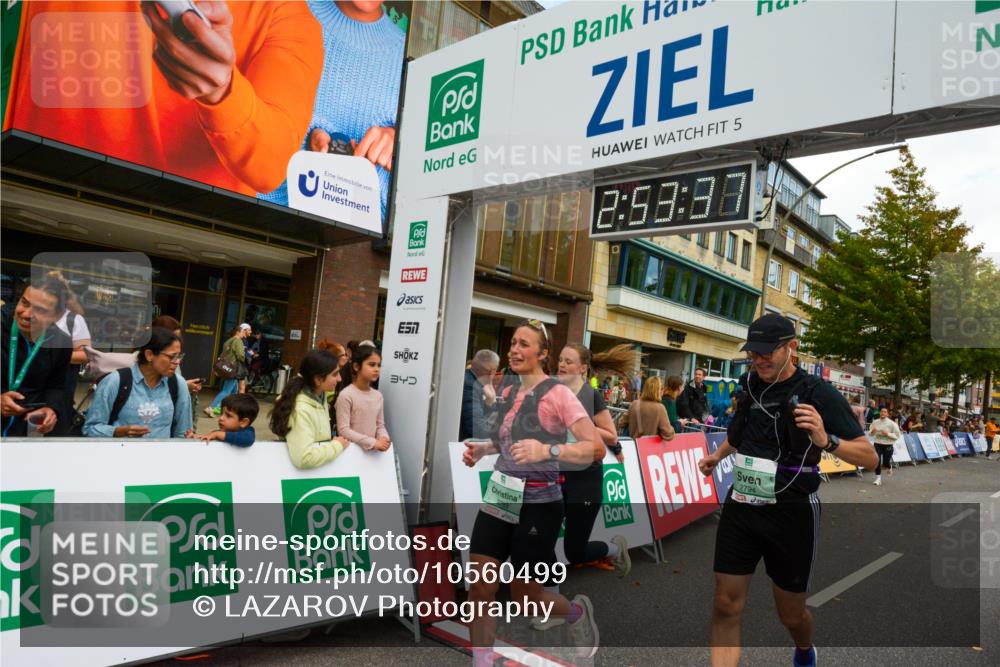 20.09.2026 - PSD Bank Halbmarathon LAZAROV Photography http://msf.ph/oto/10560499 20.09.2026 12:53:36 Ziel 1245, 2793, 2794, 2922, 4047 meine-sportfotos.de