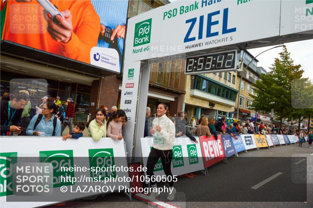 20.09.2026 - PSD Bank Halbmarathon LAZAROV Photography http://msf.ph/oto/10560505 20.09.2026 12:53:41 Ziel 1245, 2793, 2794, 4047, 4367 meine-sportfotos.de