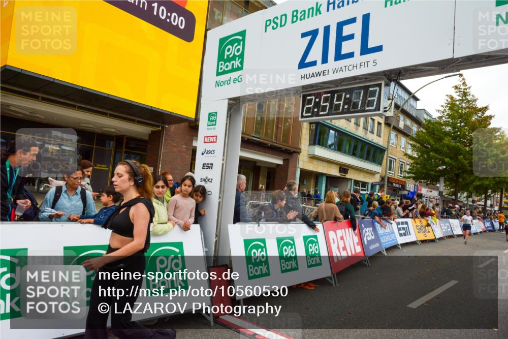 20.09.2026 - PSD Bank Halbmarathon LAZAROV Photography http://msf.ph/oto/10560530 20.09.2026 12:54:13 Ziel 1131, 1293, 1432, 1890, 3141, 3964 meine-sportfotos.de