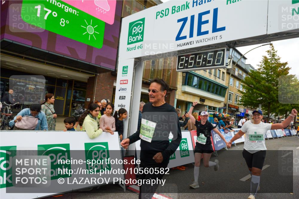 20.09.2026 - PSD Bank Halbmarathon LAZAROV Photography http://msf.ph/oto/10560582 20.09.2026 12:54:49 Ziel 1182, 1457, 1619, 2411, 3153, 3157, 3158, 3175 meine-sportfotos.de