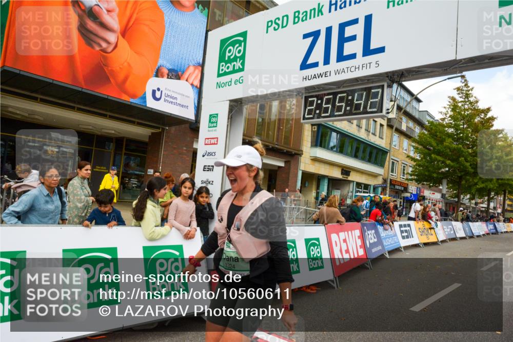 20.09.2026 - PSD Bank Halbmarathon LAZAROV Photography http://msf.ph/oto/10560611 20.09.2026 12:55:41 Ziel 3324 meine-sportfotos.de
