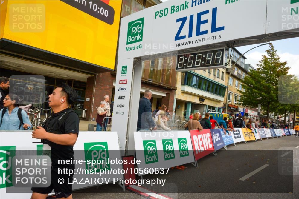 20.09.2026 - PSD Bank Halbmarathon LAZAROV Photography http://msf.ph/oto/10560637 20.09.2026 12:56:44 Ziel 1010, 3421 meine-sportfotos.de
