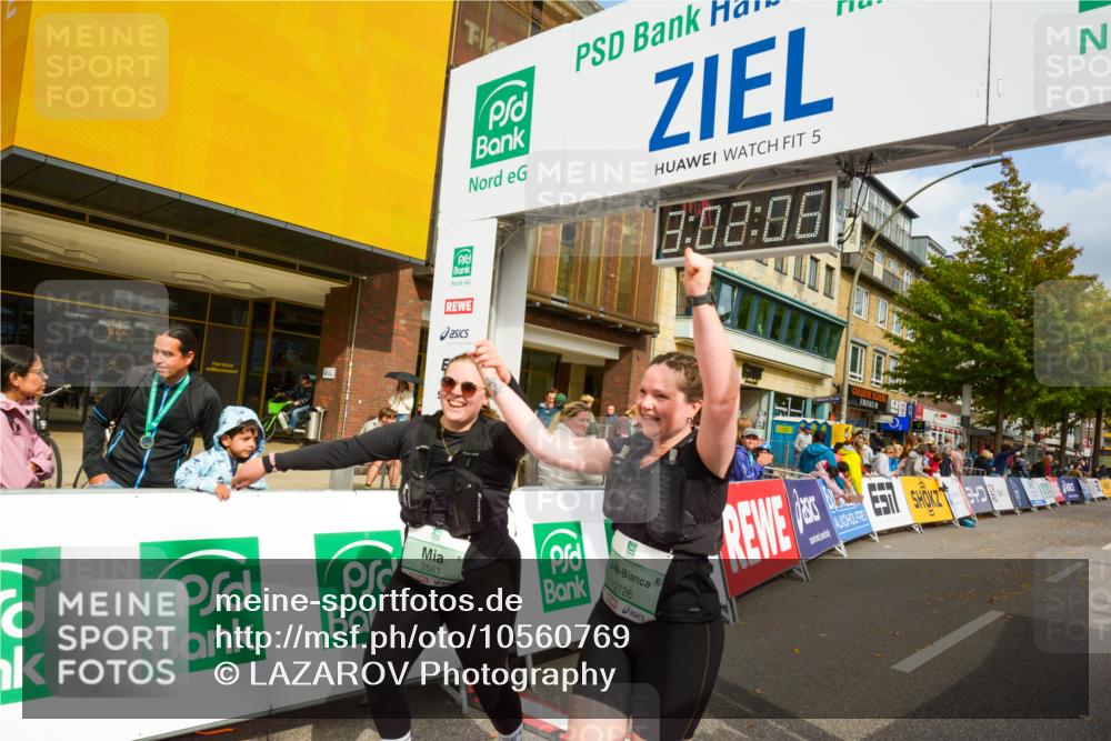 20.09.2026 - PSD Bank Halbmarathon LAZAROV Photography http://msf.ph/oto/10560769 20.09.2026 13:02:05 Ziel 2561, 2726 meine-sportfotos.de
