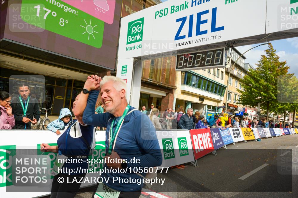 20.09.2026 - PSD Bank Halbmarathon LAZAROV Photography http://msf.ph/oto/10560777 20.09.2026 13:02:19 Ziel 4643, 2721 meine-sportfotos.de