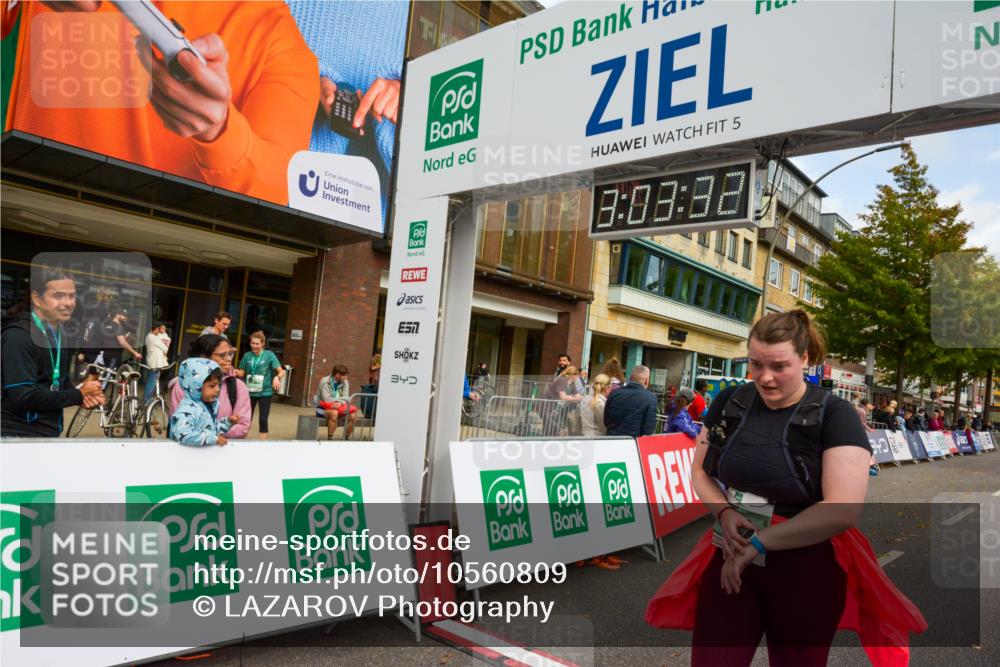 20.09.2026 - PSD Bank Halbmarathon LAZAROV Photography http://msf.ph/oto/10560809 20.09.2026 13:03:31 Ziel 2076, 4456 meine-sportfotos.de