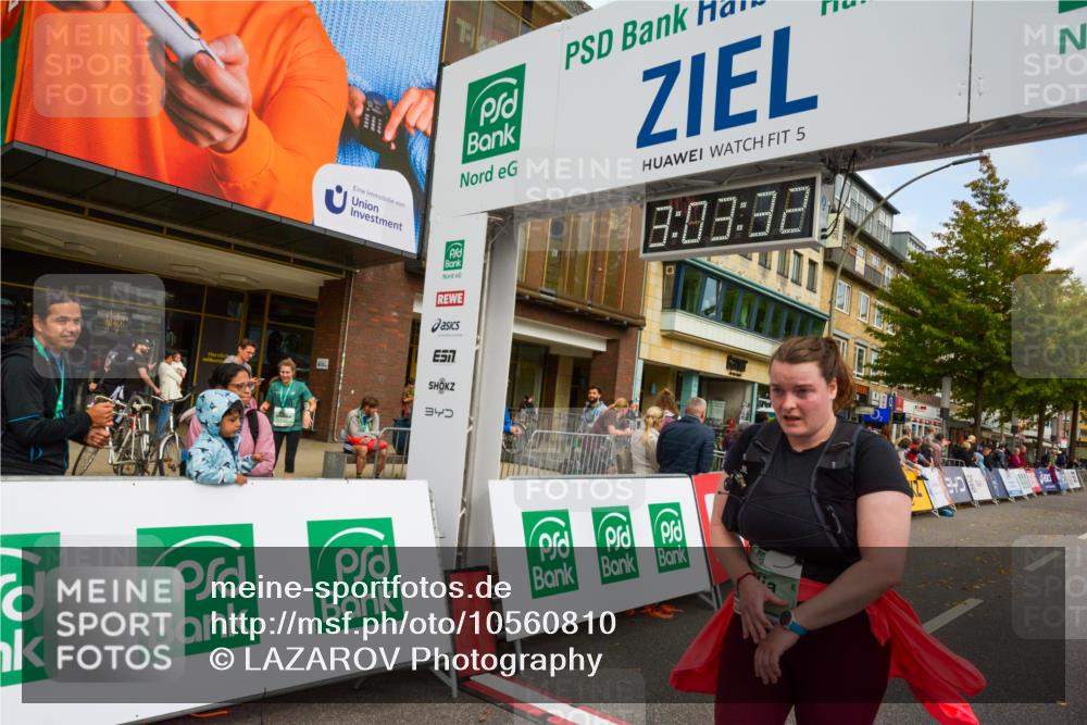 20.09.2026 - PSD Bank Halbmarathon LAZAROV Photography http://msf.ph/oto/10560810 20.09.2026 13:03:32 Ziel 2076, 4456 meine-sportfotos.de