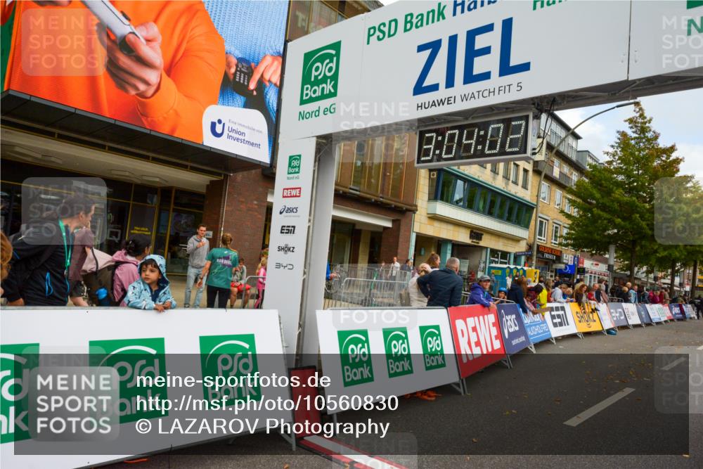 20.09.2026 - PSD Bank Halbmarathon LAZAROV Photography http://msf.ph/oto/10560830 20.09.2026 13:04:01 Ziel 2192, 4250 meine-sportfotos.de