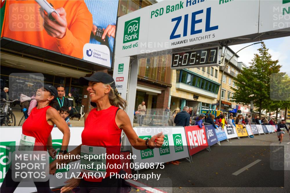 20.09.2026 - PSD Bank Halbmarathon LAZAROV Photography http://msf.ph/oto/10560875 20.09.2026 13:05:36 Ziel 1074, 1643, 1684, 4349, 4350 meine-sportfotos.de