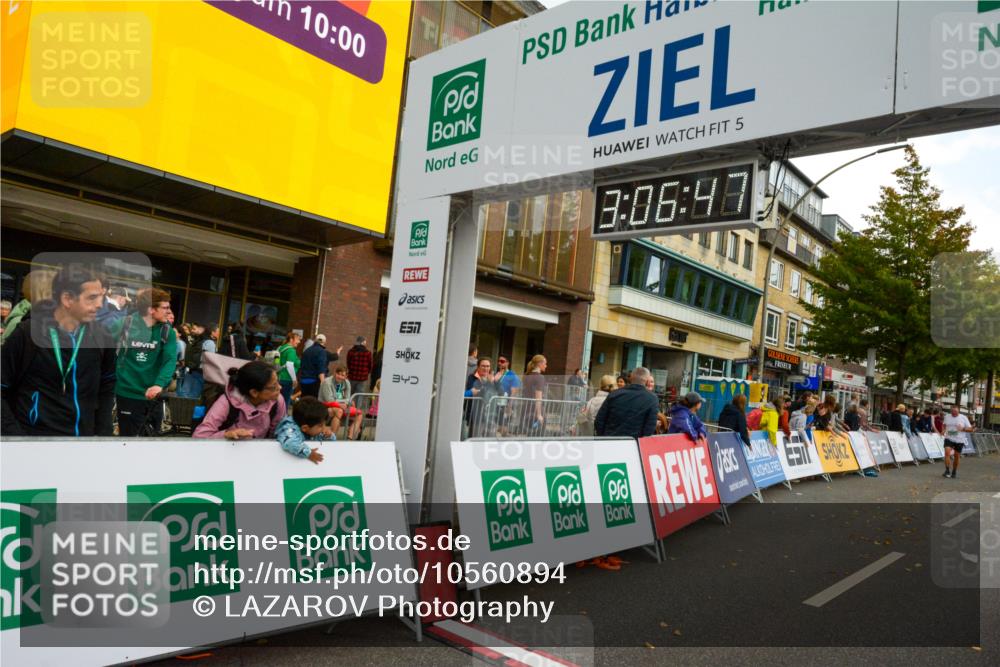 20.09.2026 - PSD Bank Halbmarathon LAZAROV Photography http://msf.ph/oto/10560894 20.09.2026 13:06:46 Ziel 2209, 4357 meine-sportfotos.de