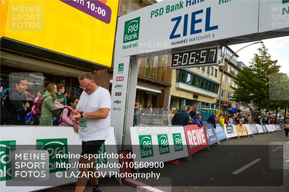 20.09.2026 - PSD Bank Halbmarathon LAZAROV Photography http://msf.ph/oto/10560900 20.09.2026 13:06:56 Ziel 2209, 3779 meine-sportfotos.de
