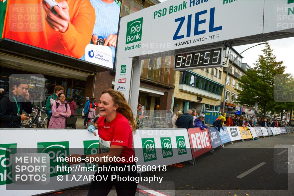 20.09.2026 - PSD Bank Halbmarathon LAZAROV Photography http://msf.ph/oto/10560918 20.09.2026 13:07:52 Ziel 4408 meine-sportfotos.de