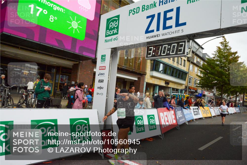 20.09.2026 - PSD Bank Halbmarathon LAZAROV Photography http://msf.ph/oto/10560945 20.09.2026 13:10:02 Ziel 3065, 3209 meine-sportfotos.de