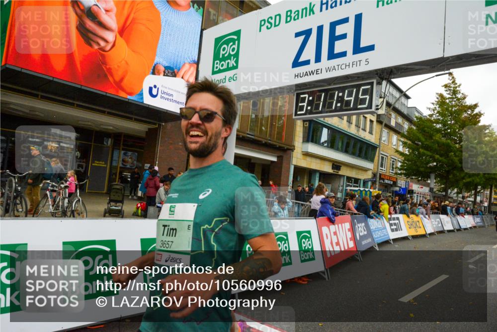20.09.2026 - PSD Bank Halbmarathon LAZAROV Photography http://msf.ph/oto/10560996 20.09.2026 13:11:44 Ziel 1106, 3647, 3657, 4074 meine-sportfotos.de