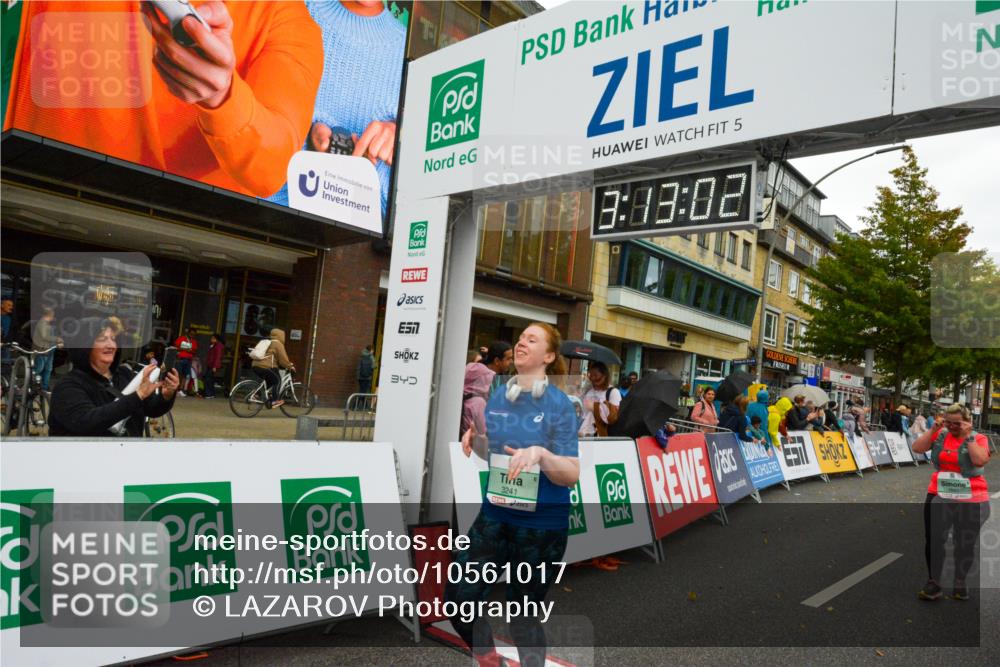20.09.2026 - PSD Bank Halbmarathon LAZAROV Photography http://msf.ph/oto/10561017 20.09.2026 13:13:01 Ziel 1687, 3241 meine-sportfotos.de
