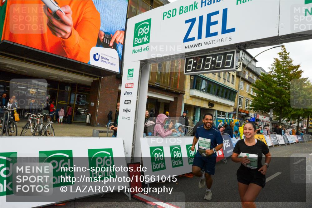 20.09.2026 - PSD Bank Halbmarathon LAZAROV Photography http://msf.ph/oto/10561045 20.09.2026 13:13:43 Ziel 2041, 3020 meine-sportfotos.de