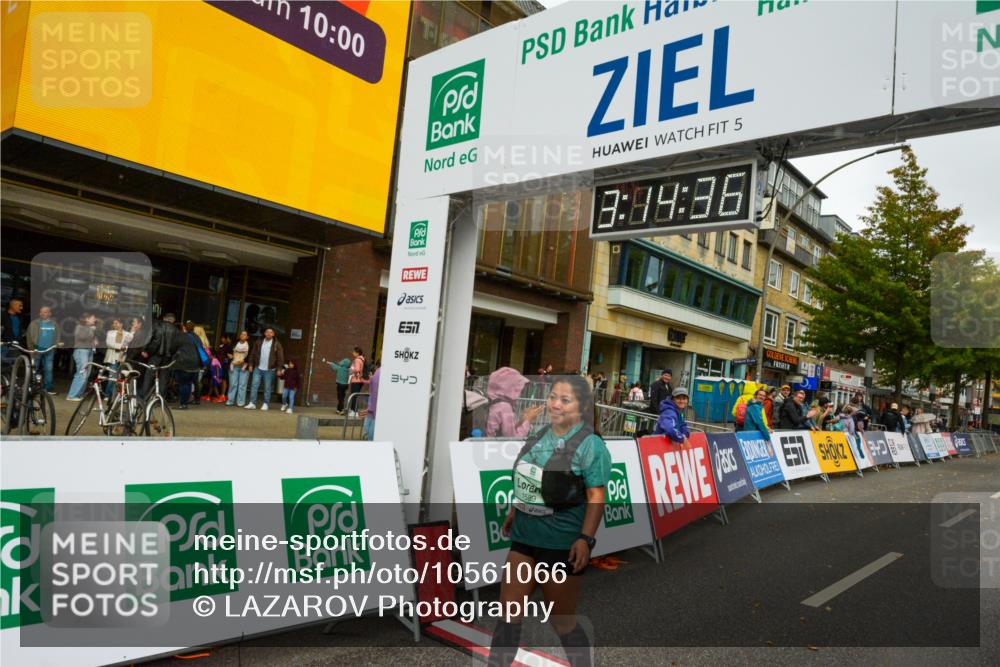 20.09.2026 - PSD Bank Halbmarathon LAZAROV Photography http://msf.ph/oto/10561066 20.09.2026 13:14:35 Ziel 1589, 1589 meine-sportfotos.de