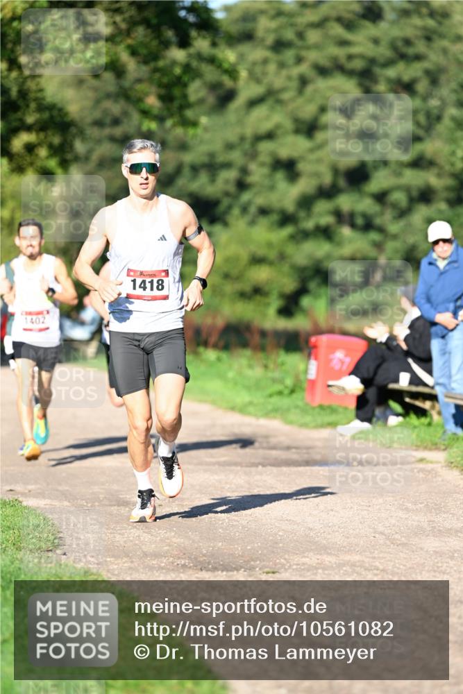 27.09.2026 - 35. Volkslauf durch das schöne Alstertal Dr. Thomas Lammeyer http://msf.ph/oto/10561082 27.09.2026 10:03:30 Laufen 402, 1418 meine-sportfotos.de