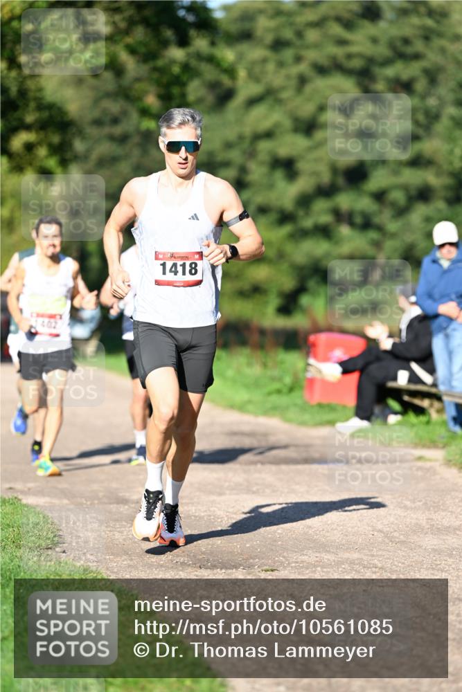 27.09.2026 - 35. Volkslauf durch das schöne Alstertal Dr. Thomas Lammeyer http://msf.ph/oto/10561085 27.09.2026 10:03:30 Laufen 402, 1418 meine-sportfotos.de