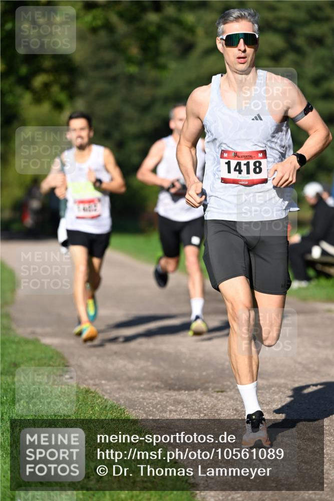 27.09.2026 - 35. Volkslauf durch das schöne Alstertal Dr. Thomas Lammeyer http://msf.ph/oto/10561089 27.09.2026 10:03:31 Laufen 1418 meine-sportfotos.de