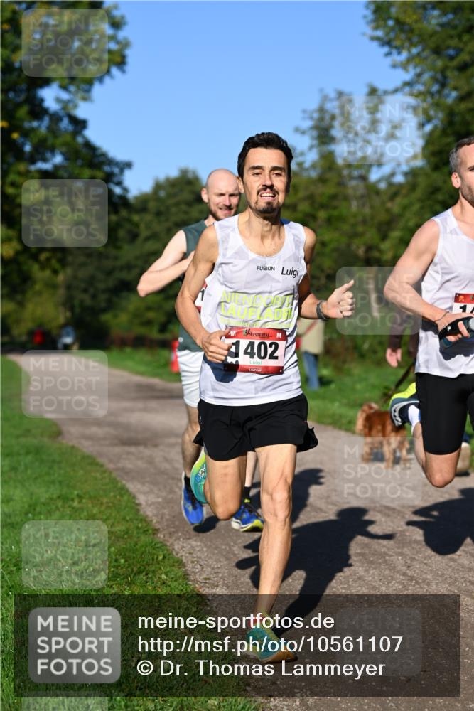 27.09.2026 - 35. Volkslauf durch das schöne Alstertal Dr. Thomas Lammeyer http://msf.ph/oto/10561107 27.09.2026 10:03:34 Laufen 1402 meine-sportfotos.de