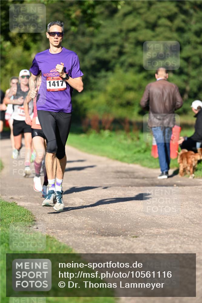 27.09.2026 - 34. Volkslauf durch das schöne Alstertal Dr. Thomas Lammeyer http://msf.ph/oto/10561116 27.09.2026 10:03:46 Laufen 1417 meine-sportfotos.de