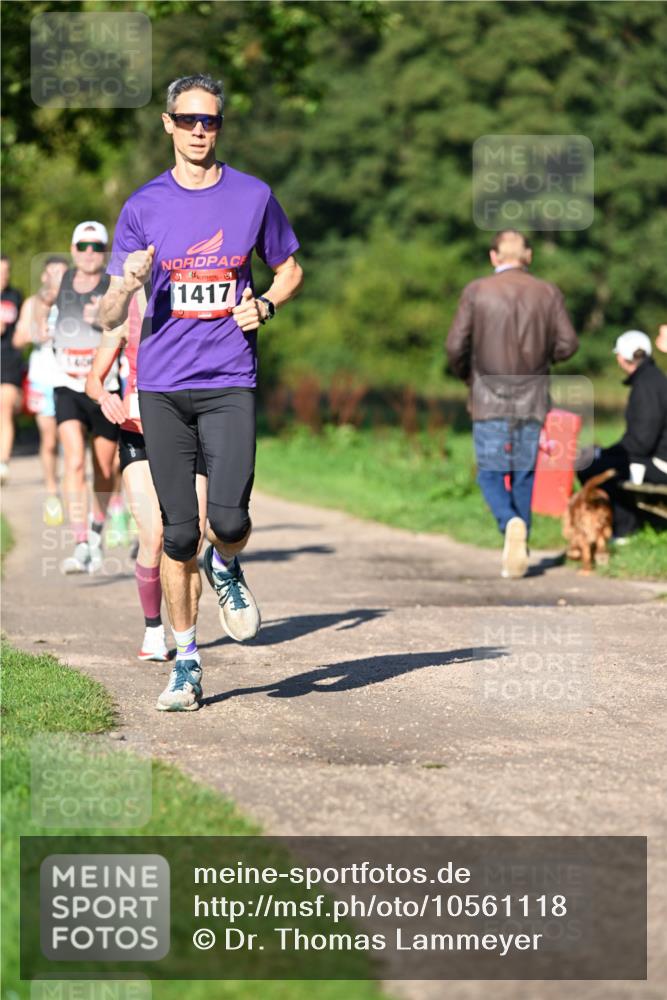 27.09.2026 - 35. Volkslauf durch das schöne Alstertal Dr. Thomas Lammeyer http://msf.ph/oto/10561118 27.09.2026 10:03:47 Laufen 1417 meine-sportfotos.de