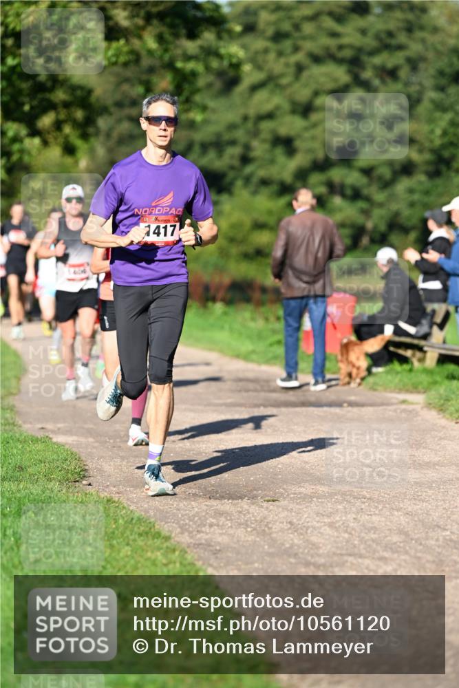 27.09.2026 - 35. Volkslauf durch das schöne Alstertal Dr. Thomas Lammeyer http://msf.ph/oto/10561120 27.09.2026 10:03:47 Laufen 1417 meine-sportfotos.de