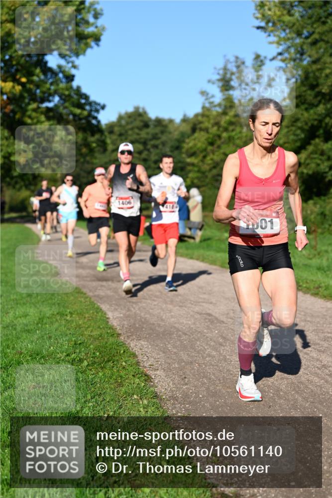 27.09.2026 - 34. Volkslauf durch das schöne Alstertal Dr. Thomas Lammeyer http://msf.ph/oto/10561140 27.09.2026 10:03:50 Laufen 1406, 01 meine-sportfotos.de