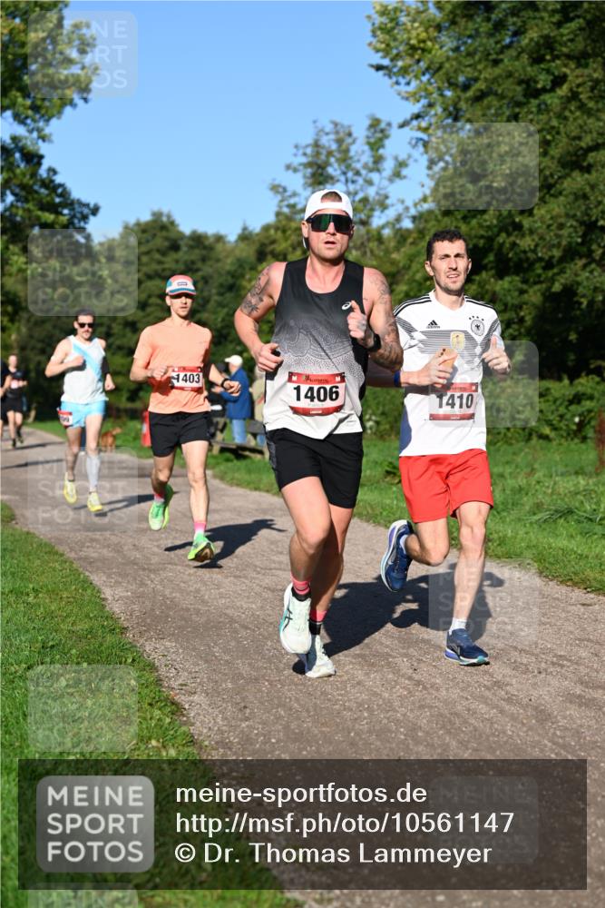 27.09.2026 - 34. Volkslauf durch das schöne Alstertal Dr. Thomas Lammeyer http://msf.ph/oto/10561147 27.09.2026 10:03:51 Laufen 0, 1403, 1406, 1410 meine-sportfotos.de