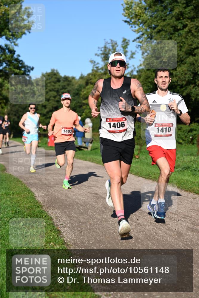 27.09.2026 - 34. Volkslauf durch das schöne Alstertal Dr. Thomas Lammeyer http://msf.ph/oto/10561148 27.09.2026 10:03:51 Laufen 1403, 1406, 1410 meine-sportfotos.de