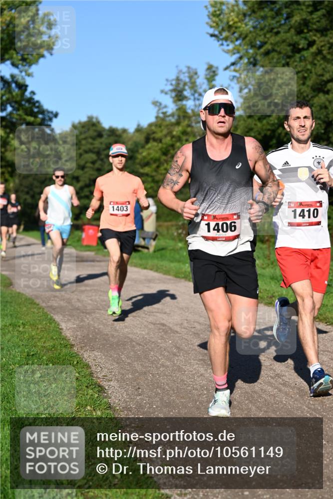 27.09.2026 - 35. Volkslauf durch das schöne Alstertal Dr. Thomas Lammeyer http://msf.ph/oto/10561149 27.09.2026 10:03:52 Laufen 1403, 1406, 1410 meine-sportfotos.de