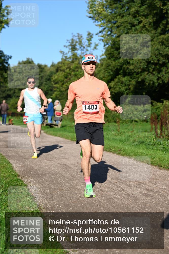 27.09.2026 - 34. Volkslauf durch das schöne Alstertal Dr. Thomas Lammeyer http://msf.ph/oto/10561152 27.09.2026 10:03:52 Laufen 709, 1403 meine-sportfotos.de