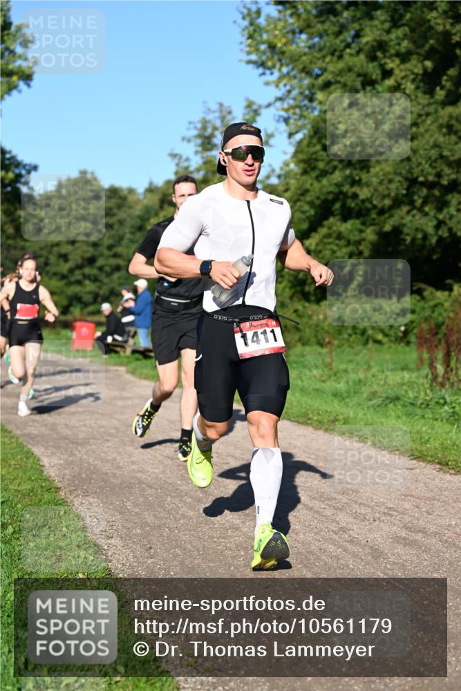 27.09.2026 - 34. Volkslauf durch das schöne Alstertal Dr. Thomas Lammeyer http://msf.ph/oto/10561179 27.09.2026 10:03:58 Laufen 1411 meine-sportfotos.de