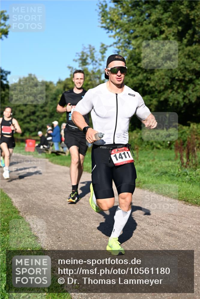 27.09.2026 - 34. Volkslauf durch das schöne Alstertal Dr. Thomas Lammeyer http://msf.ph/oto/10561180 27.09.2026 10:03:59 Laufen 1411 meine-sportfotos.de