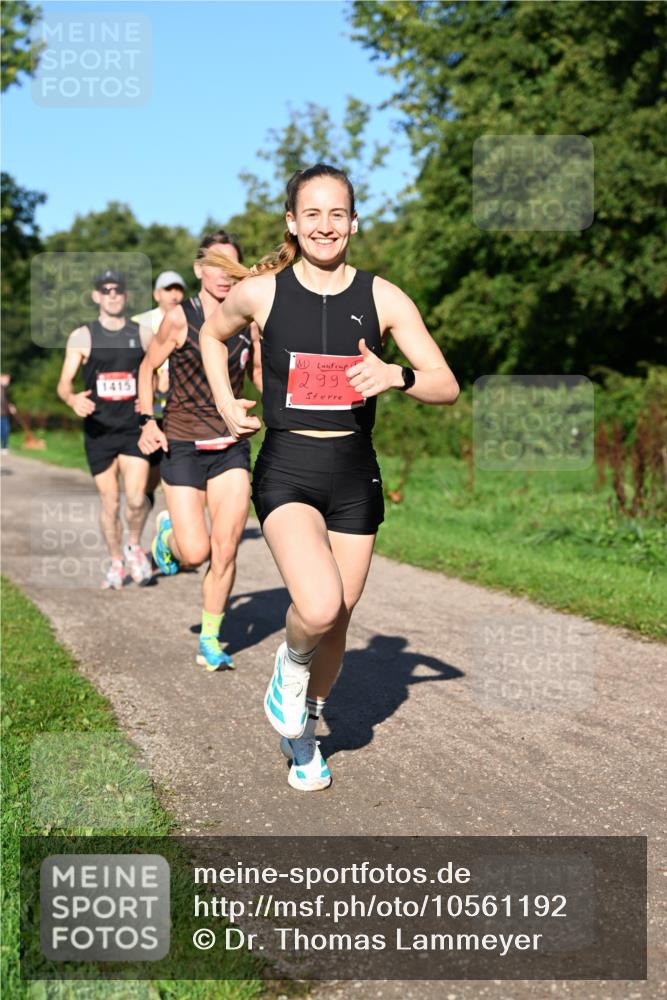 27.09.2026 - 35. Volkslauf durch das schöne Alstertal Dr. Thomas Lammeyer http://msf.ph/oto/10561192 27.09.2026 10:04:01 Laufen 1415, 299 meine-sportfotos.de